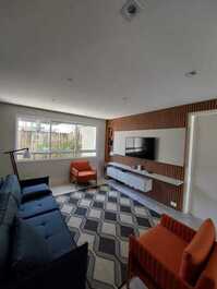 5 suites, swimming pool and sauna in a condominium. Juquehy. 150 meters from the beach.