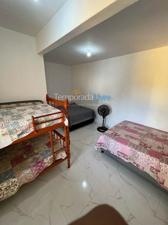 Casa para alquiler de vacaciones em Cabo Frio (Tangará)