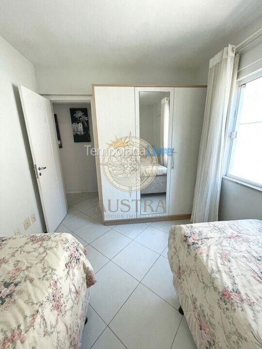 Apartamento para aluguel de temporada em Bombinhas (Praia de Bombinhas)