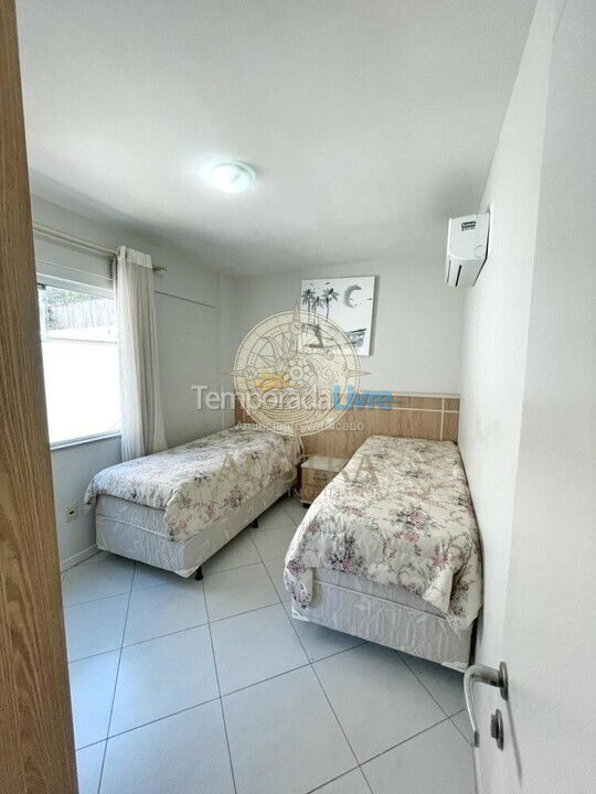 Apartamento para aluguel de temporada em Bombinhas (Praia de Bombinhas)