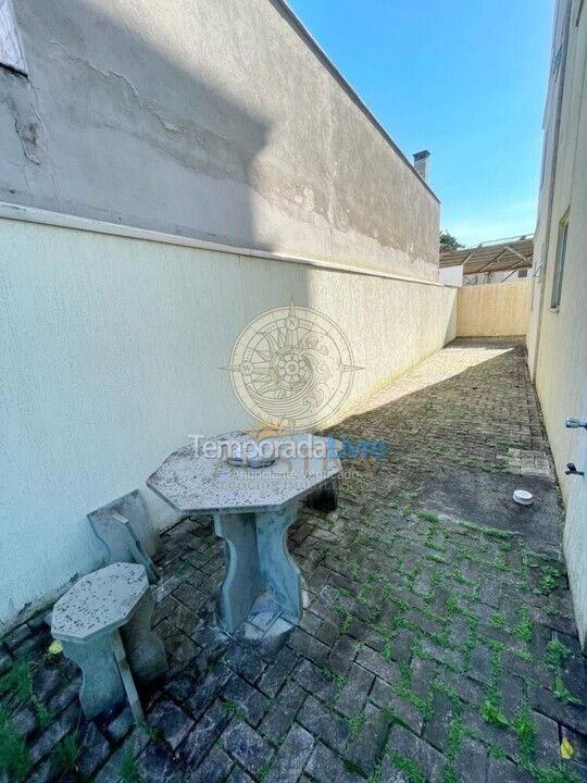 Apartamento para aluguel de temporada em Bombinhas (Praia de Bombinhas)