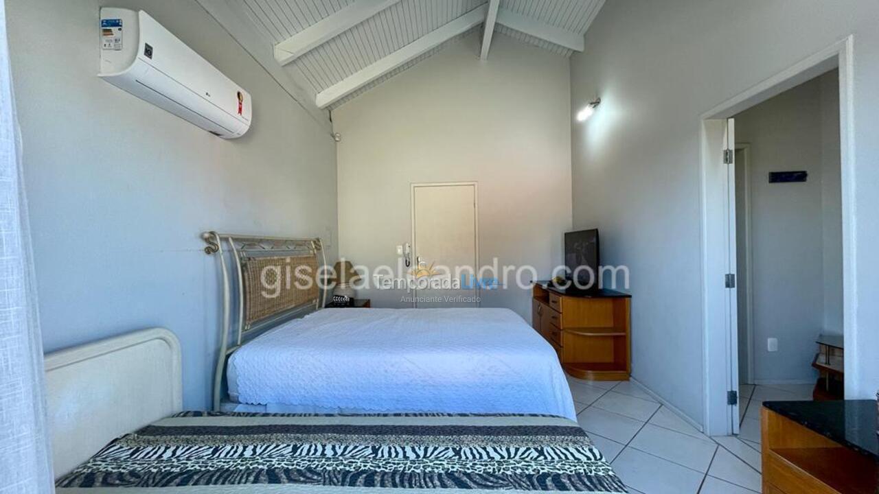 House for vacation rental in Florianopolis (Jurerê Internacional)