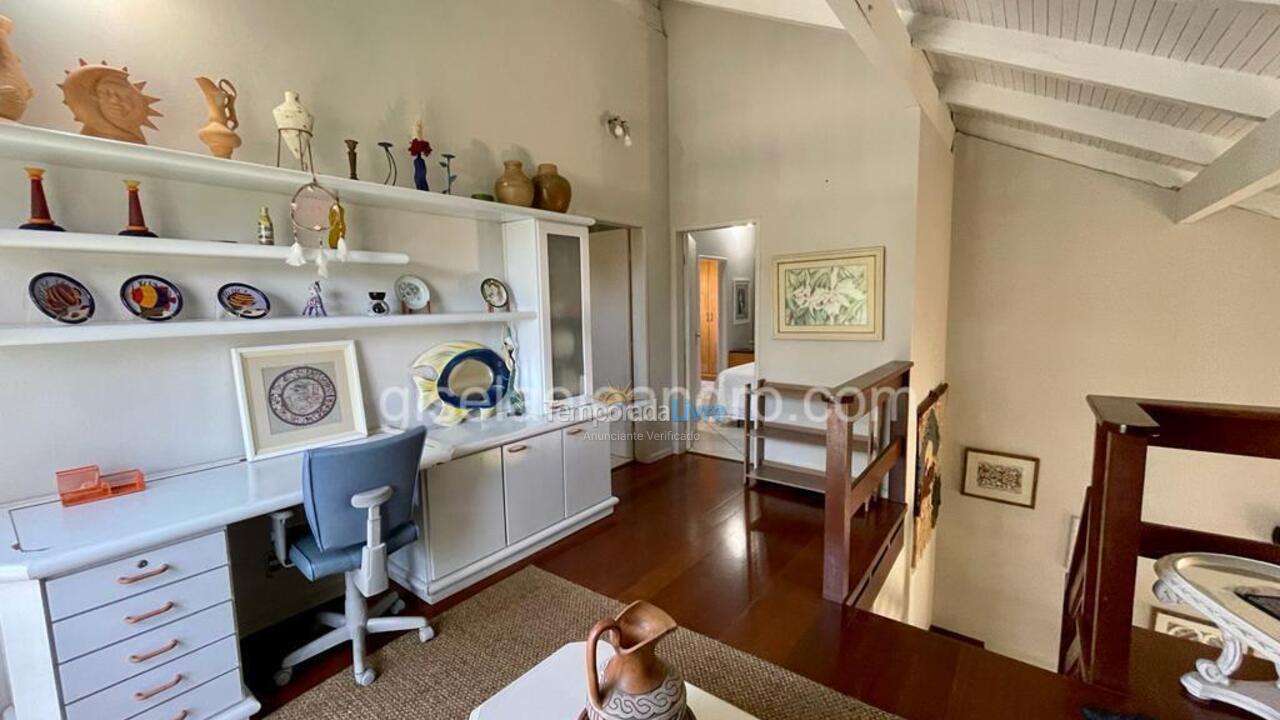 House for vacation rental in Florianopolis (Jurerê Internacional)
