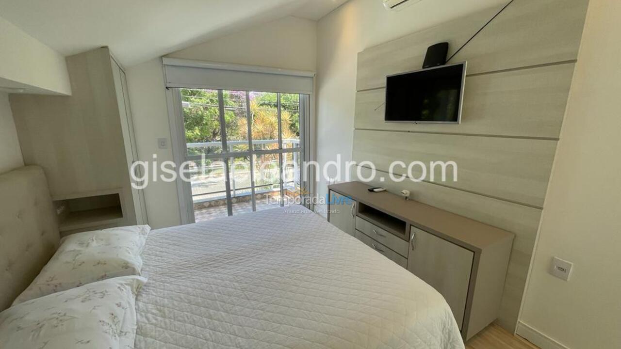 Casa para aluguel de temporada em Florianopolis (Jurerê Internacional)