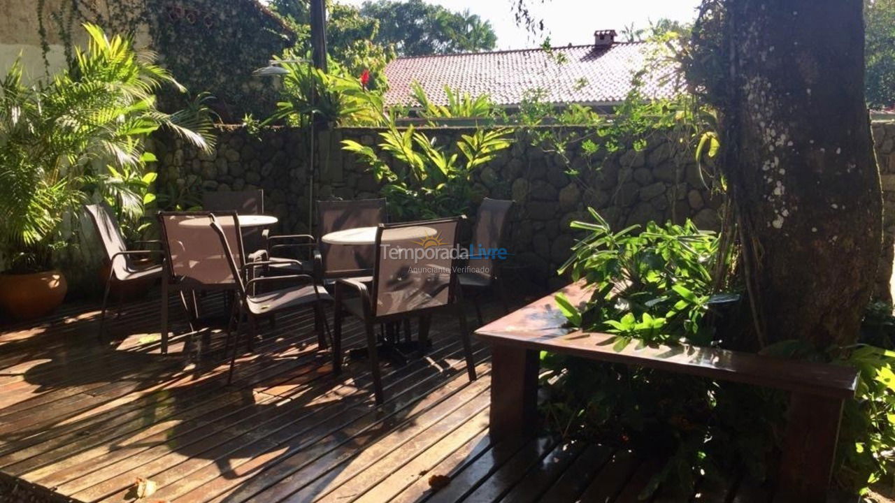 Casa para alquiler de vacaciones em São Sebastião (Barra do Una)