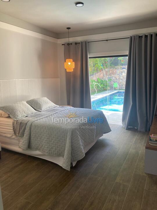 Casa para aluguel de temporada em Ilhabela (Feiticeira)
