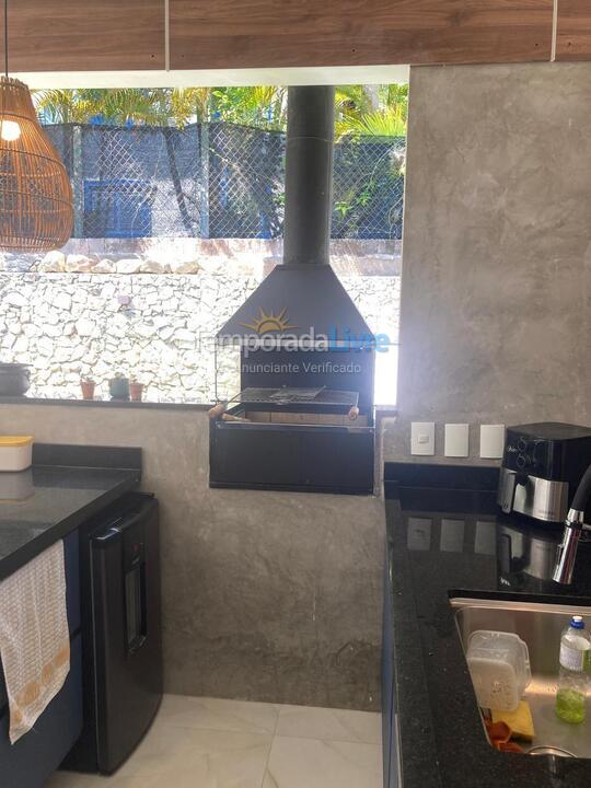 Casa para aluguel de temporada em Ilhabela (Feiticeira)