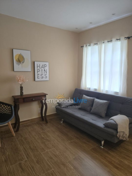 Apartamento para aluguel de temporada em Miguel Pereira (Governador Portela)