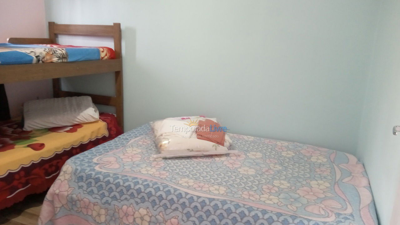 House for vacation rental in Laguna (Cidade Cultural Com Belezas Naturais)