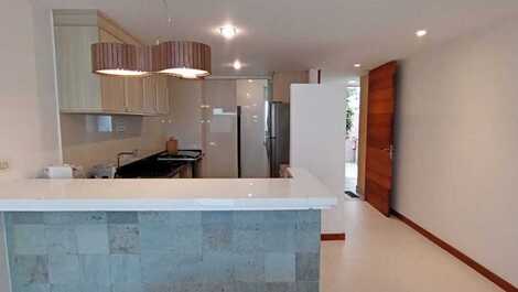 Juquehy, en condominio, 4 suites, piscina privada, barbacoa.