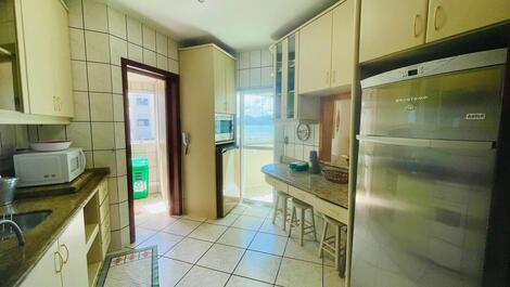 Sea Front Apartment, Meia Praia, 03 bedrooms