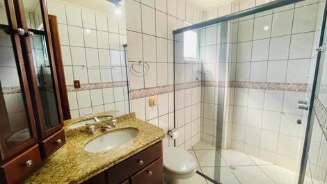 Sea Front Apartment, Meia Praia, 03 bedrooms