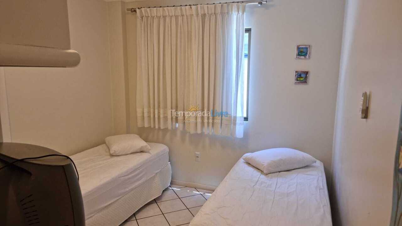 Apartamento para alquiler de vacaciones em Itapema (Meia Praia Frente Mar)
