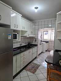 Apartamento frente al mar, Meia Praia, 03 habitaciones