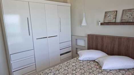 Apartamento frente al mar, Meia Praia, 03 habitaciones