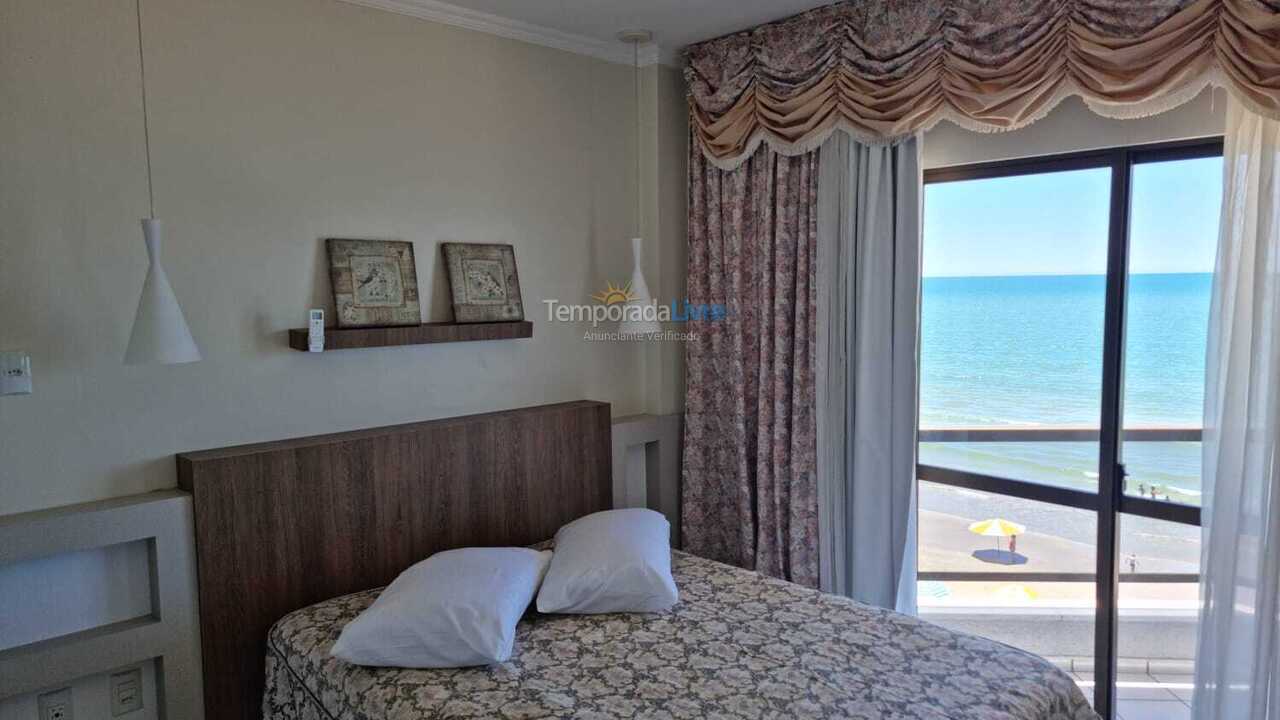 Apartamento para alquiler de vacaciones em Itapema (Meia Praia Frente Mar)