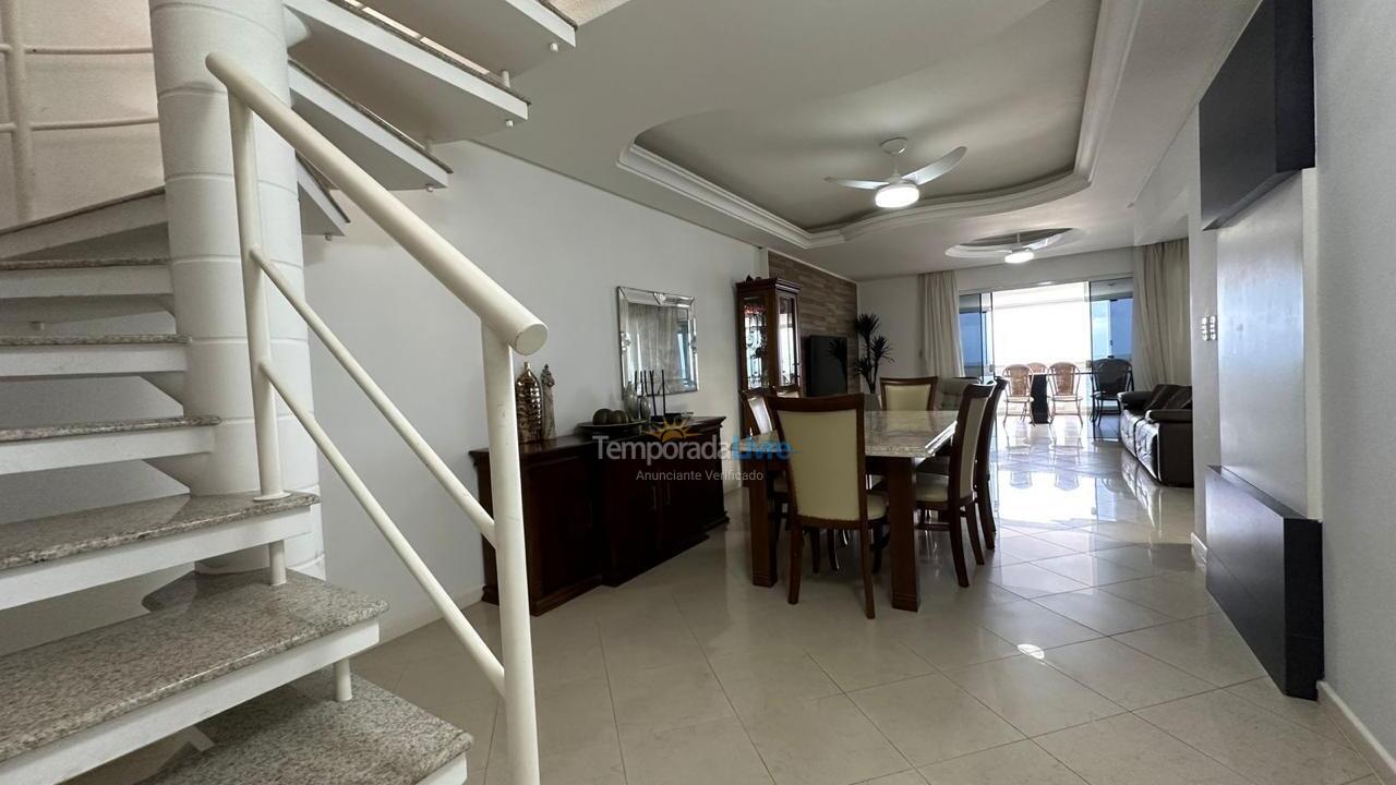 Apartment for vacation rental in Itapema (Meia Praia Frente Mar)