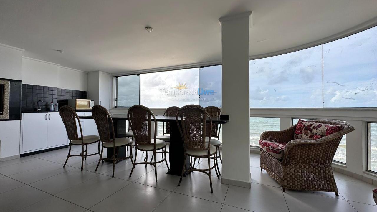 Apartment for vacation rental in Itapema (Meia Praia Frente Mar)