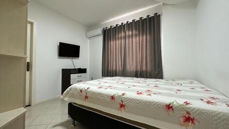 Penthouse facing the sea, Meia Praia, 5 bedrooms