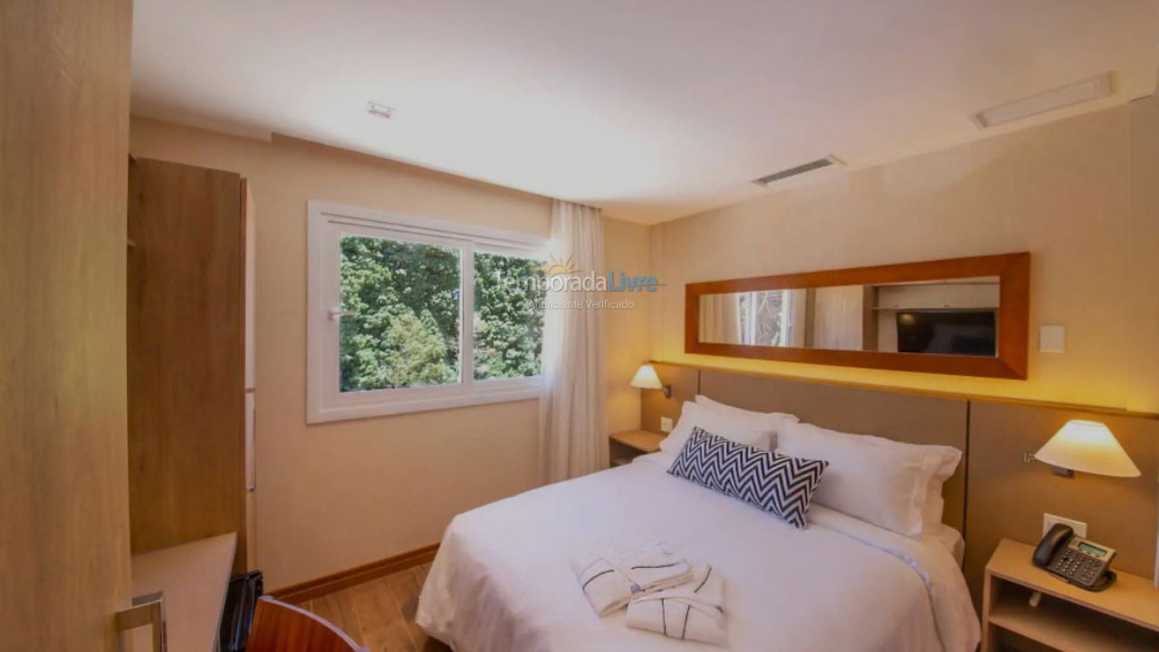 Apartamento para aluguel de temporada em Gramado (Centro)