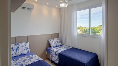 Comfort and Sea Views Steps from the Beach and Shopping Mall