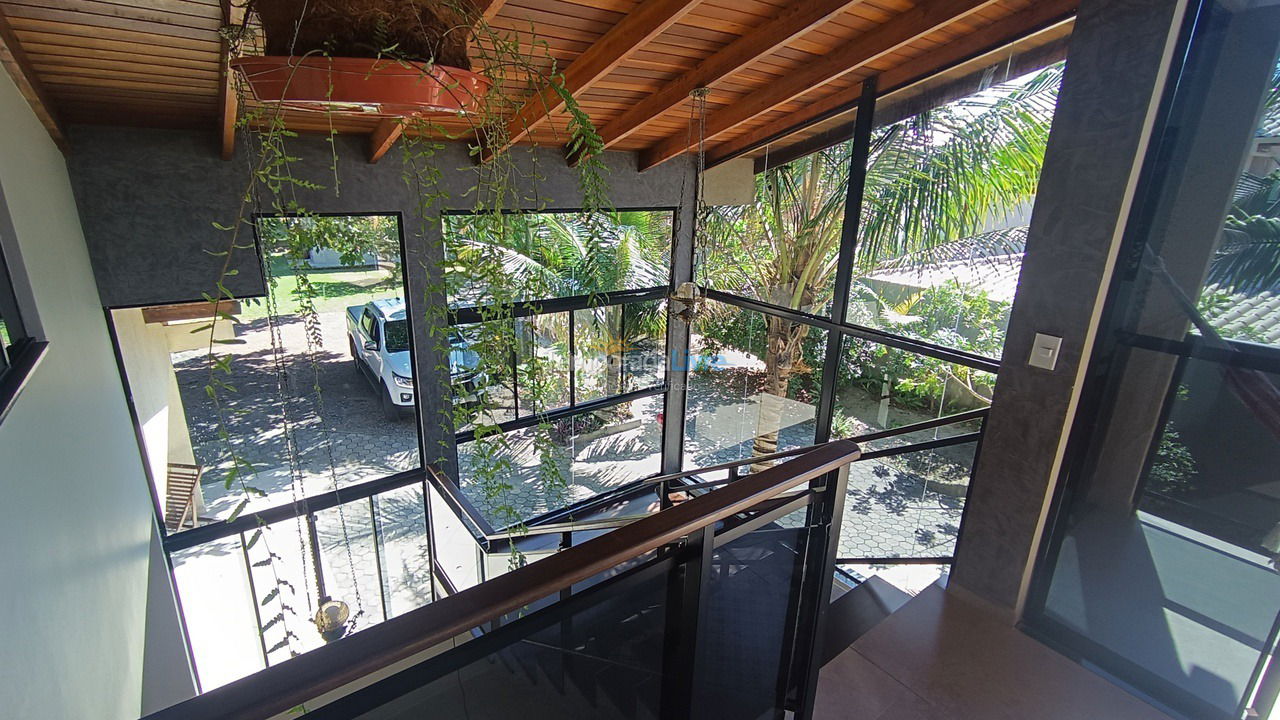 Casa para aluguel de temporada em Itapoá (Itapema do Norte)