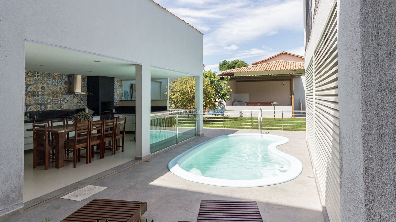 Casa para aluguel de temporada em Vila Velha (Ponta da Fruta)