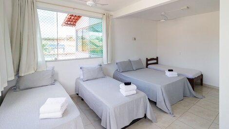 Casa p/ Família | Piscina e Praia Próxima