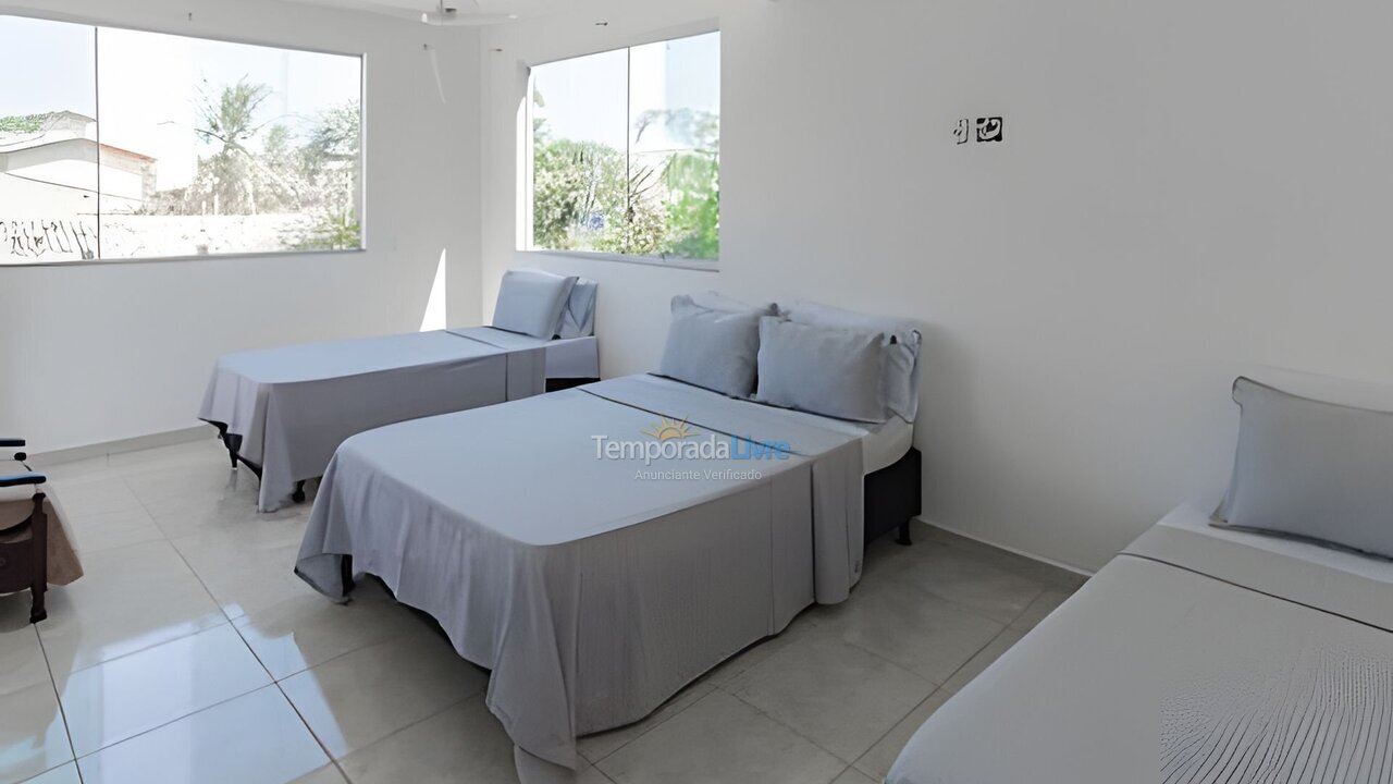 Casa para aluguel de temporada em Vila Velha (Ponta da Fruta)