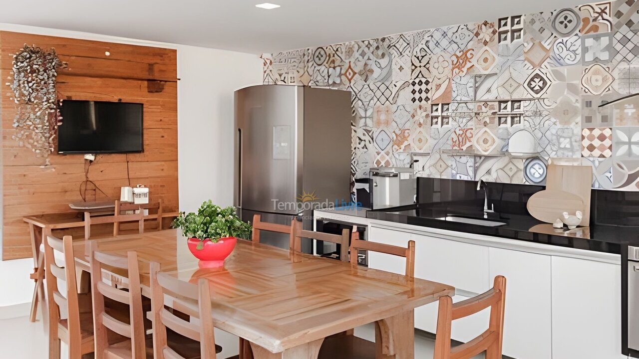 Casa para aluguel de temporada em Vila Velha (Ponta da Fruta)