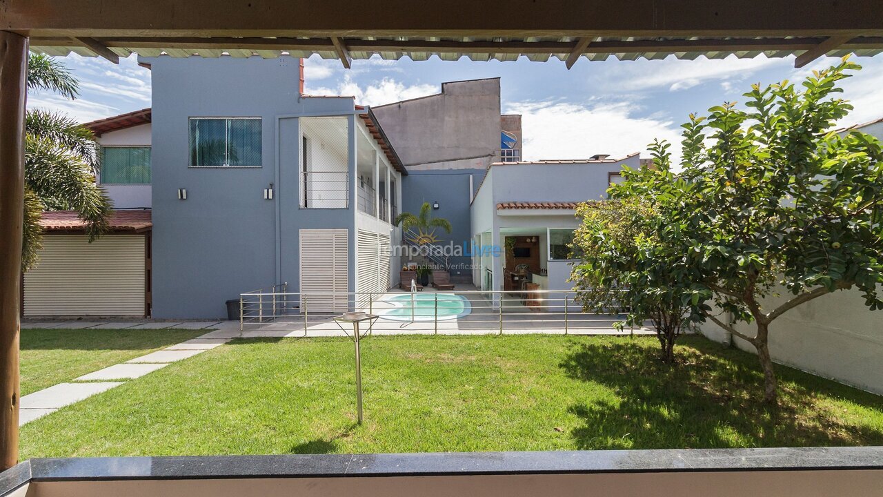 Casa para aluguel de temporada em Vila Velha (Ponta da Fruta)