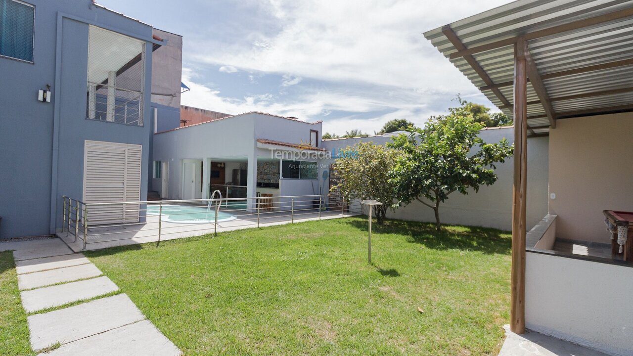 Casa para aluguel de temporada em Vila Velha (Ponta da Fruta)