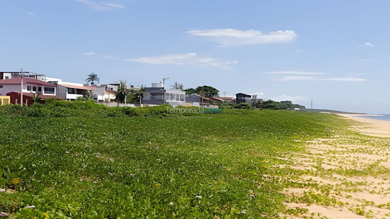 Casa para aluguel de temporada em Vila Velha (Ponta da Fruta)