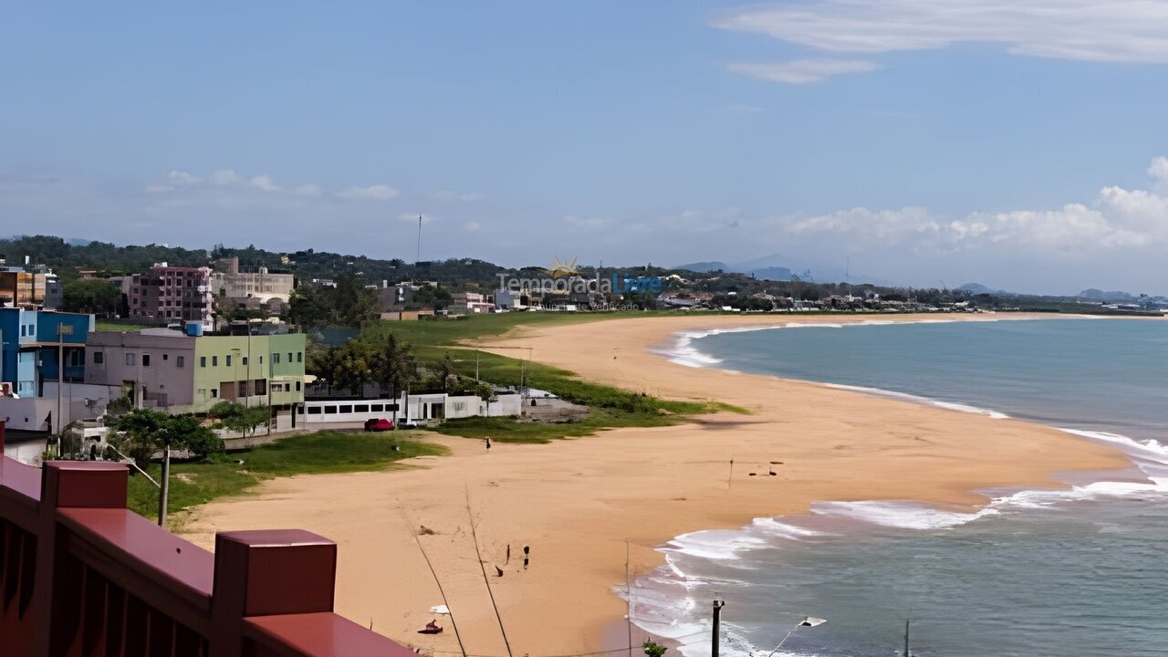 Casa para aluguel de temporada em Vila Velha (Ponta da Fruta)