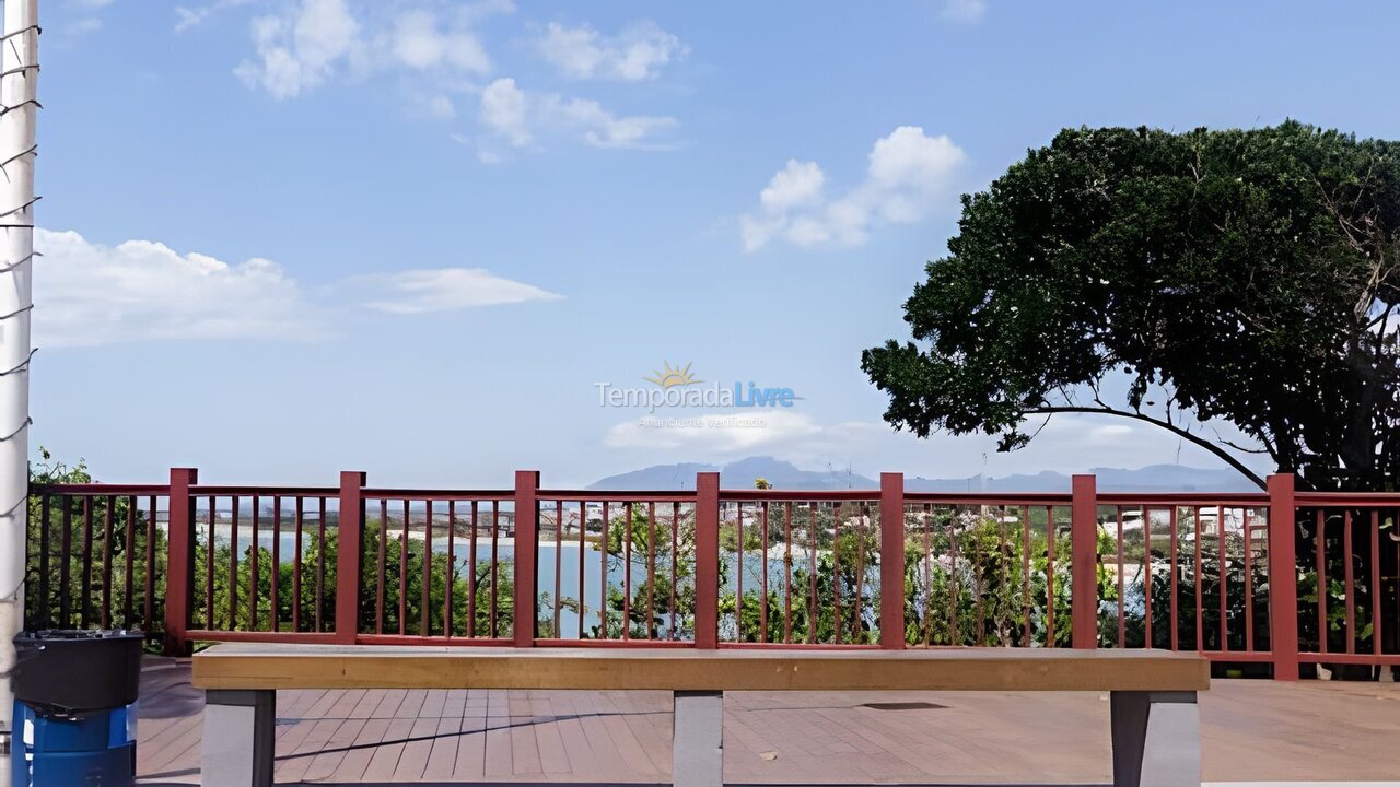 Casa para aluguel de temporada em Vila Velha (Ponta da Fruta)