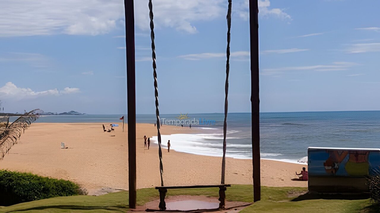Casa para aluguel de temporada em Vila Velha (Ponta da Fruta)
