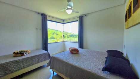 Quarto 1 com suite 