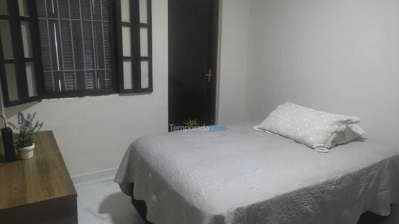 Casa para aluguel de temporada em Bertioga (Boraceia)