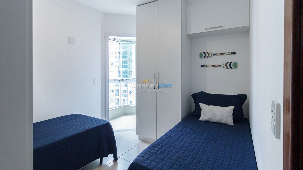 Apartamento para aluguel de temporada em Vila Velha (Praia de Itaparica)