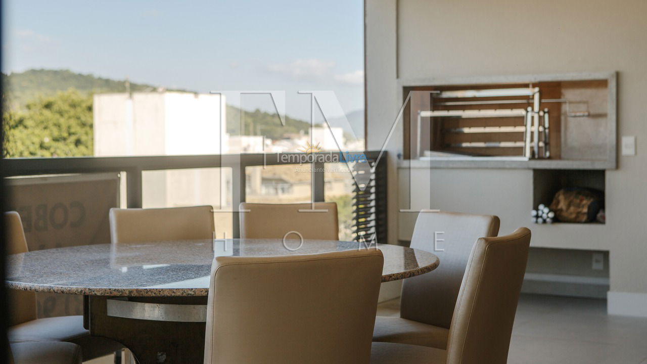 Apartment for vacation rental in Florianópolis (Jurere Tradicional)