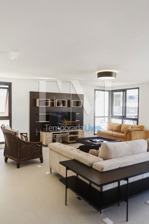 Apartment for vacation rental in Florianópolis (Jurere Tradicional)