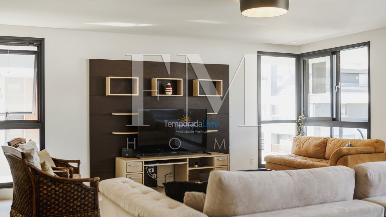Apartment for vacation rental in Florianópolis (Jurere Tradicional)
