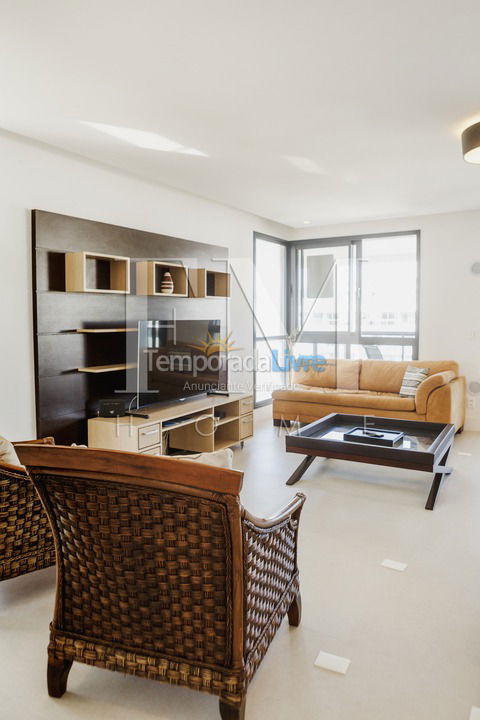Apartment for vacation rental in Florianópolis (Jurere Tradicional)