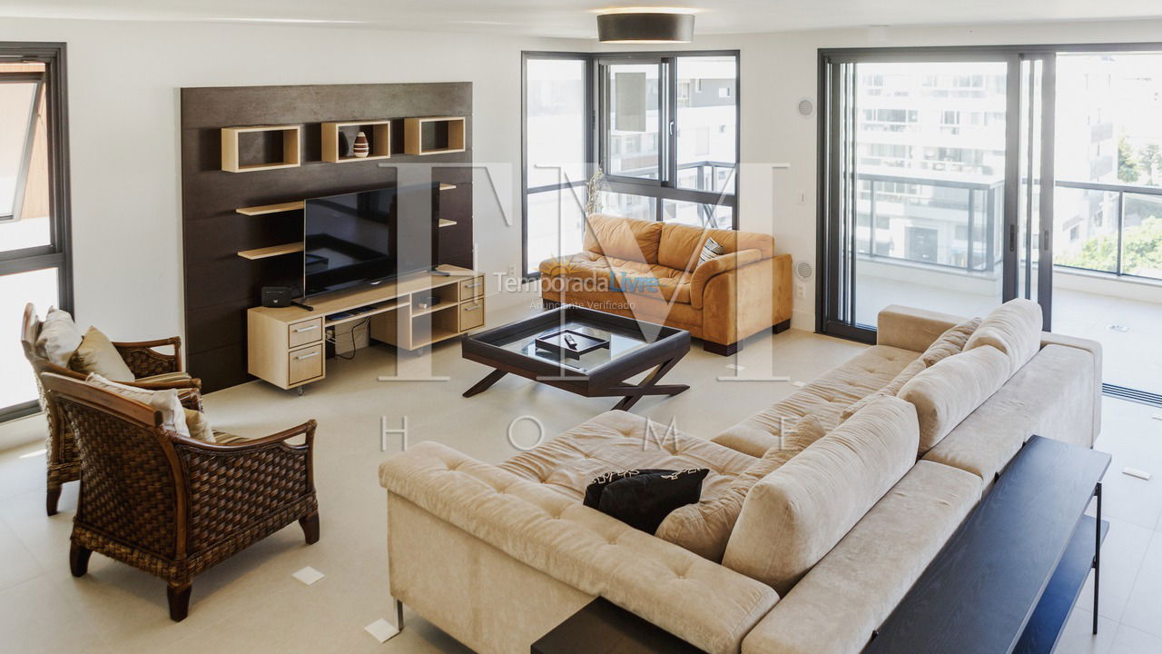 Apartment for vacation rental in Florianópolis (Jurere Tradicional)