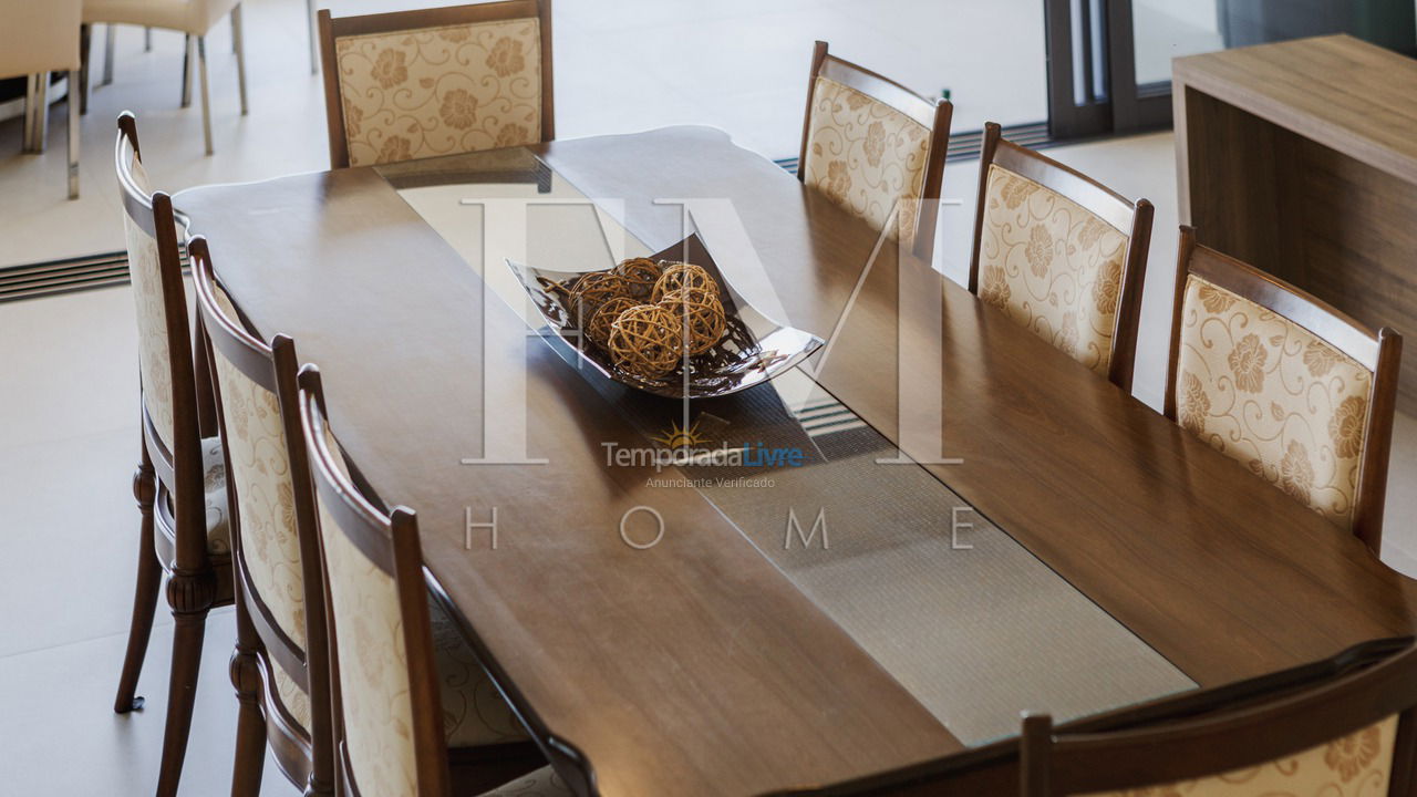 Apartment for vacation rental in Florianópolis (Jurere Tradicional)