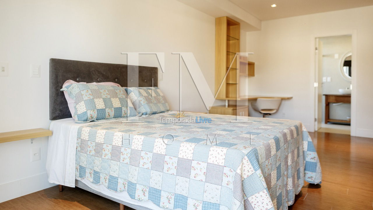 Apartment for vacation rental in Florianópolis (Jurere Tradicional)