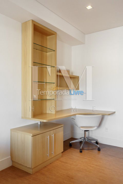 Apartment for vacation rental in Florianópolis (Jurere Tradicional)