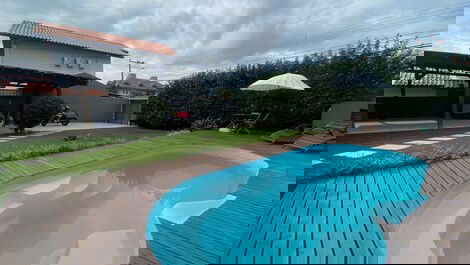 Great house with garden and barbecue, 250 meters from the sea