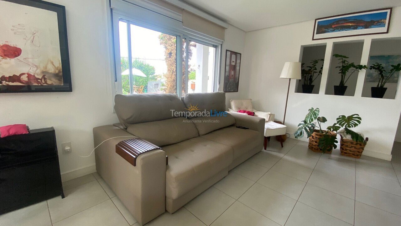 House for vacation rental in Florianopolis (Daniela)