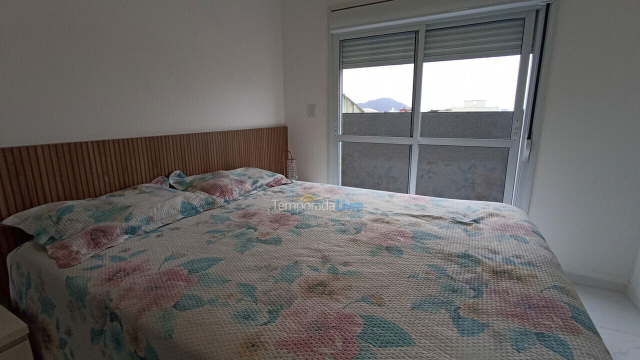 Apartamento para aluguel de temporada em Florianopolis (Praia dos Ingleses)